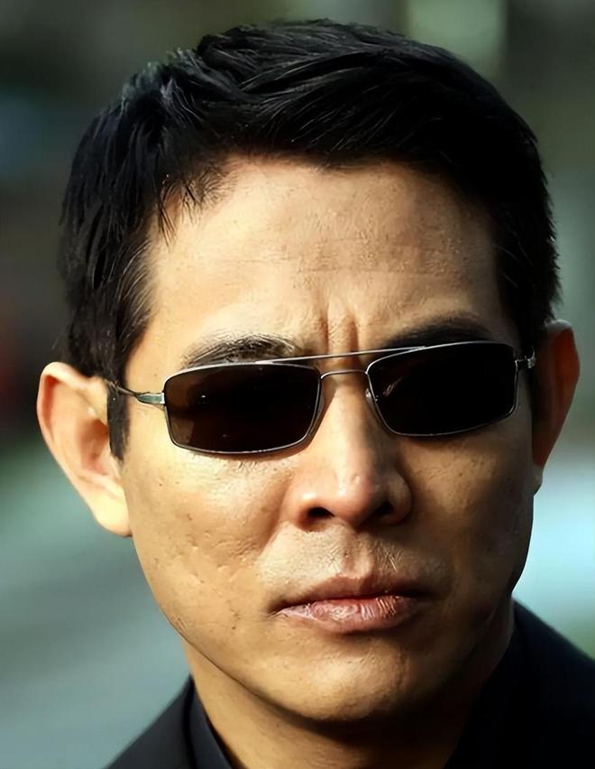 3岁利智的合照风光背后满是心酸不敢认！看了61岁李连杰和6(图6)