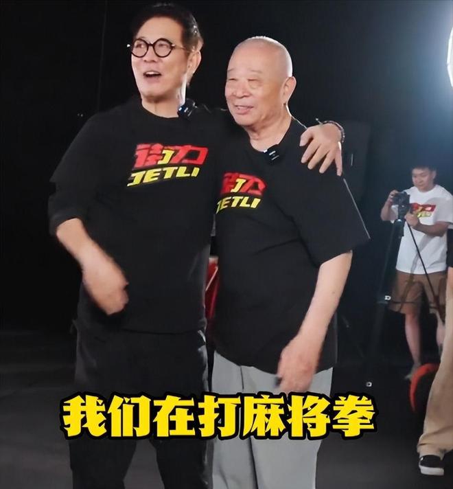 3岁利智的合照风光背后满是心酸不敢认！看了61岁李连杰和6(图7)